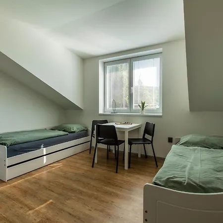 Restaurace Praha Hotel *