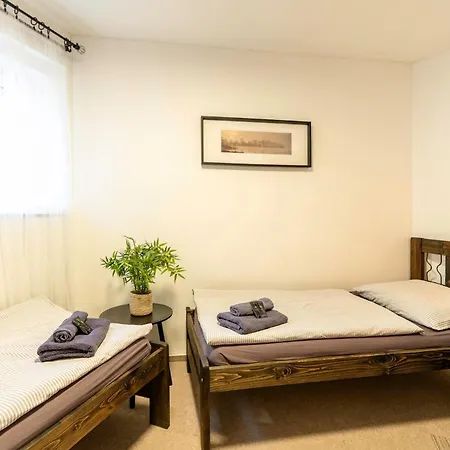 Hotel Restaurace Praha *